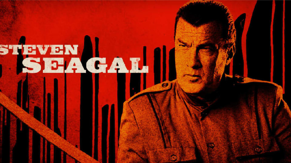 Seagal vystřídal ruce, nohy i střelné zbraně. A skončil mečů.